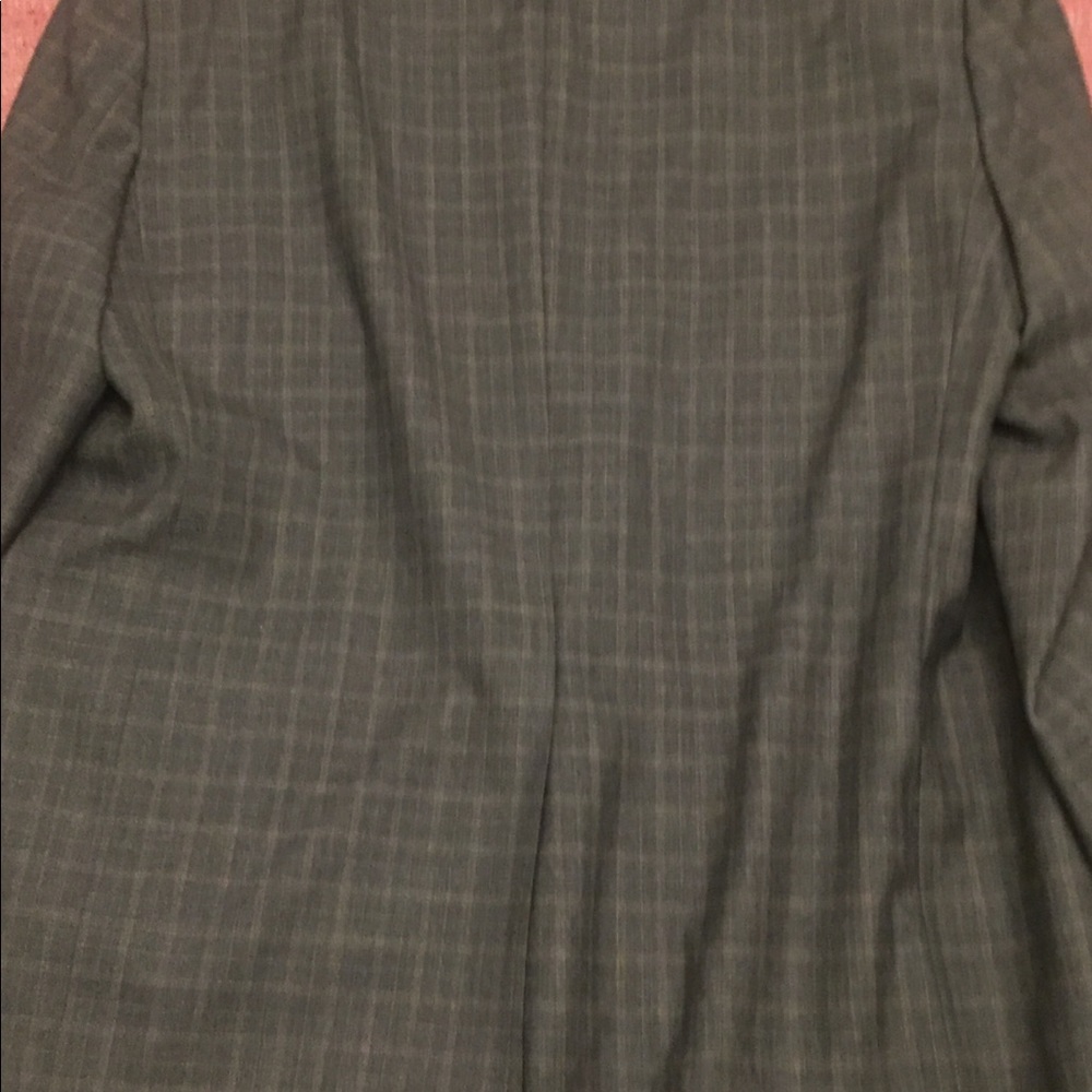 Nice Jacket - Picture 4 of 4
